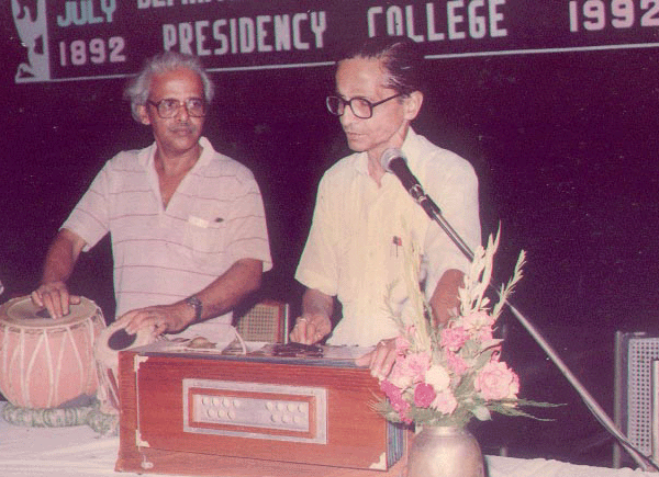 samar sarkar sings
