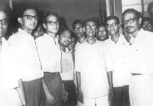 s.ray with students